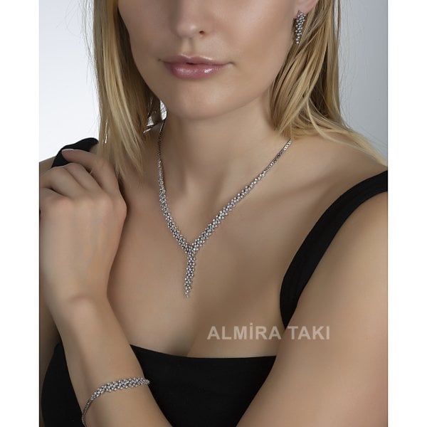 Elmas Montürlü Salkım Su Yolu Set